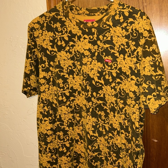 SUPREME SMALL BOX LOGO FLORAL T-Shirt SZ MEDIUM MINT - Picture 2 of 5